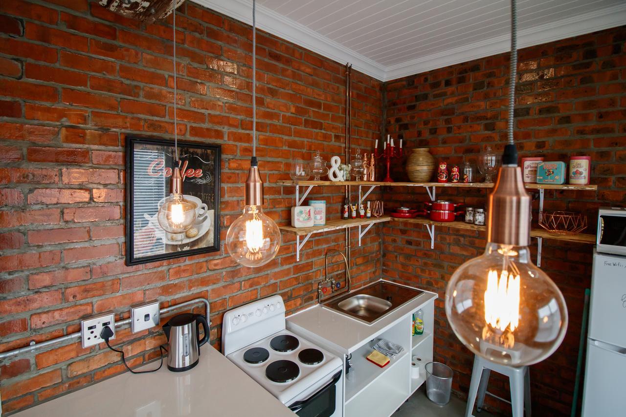 Rustic Retreat Apartment In เดอร์บันวิลล์ ภายนอก รูปภาพ